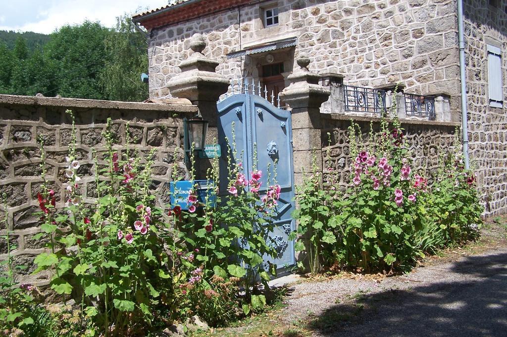 Salomony Chambre D'Hotes Marcols-les-Eaux Buitenkant foto